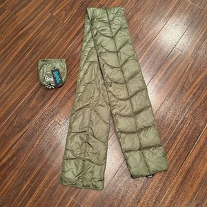 NWT Rumpl Puffy Scarf